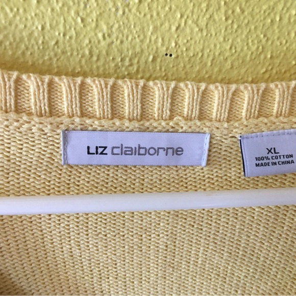 Vintage Liz Claiborne Yellow V-Neck Sweater Sz XL - Picture 2 of 3